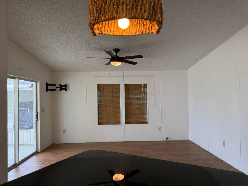 215 Rotterdam Ave a Ellenton, FL Mobile or Manufactured Home for Sale